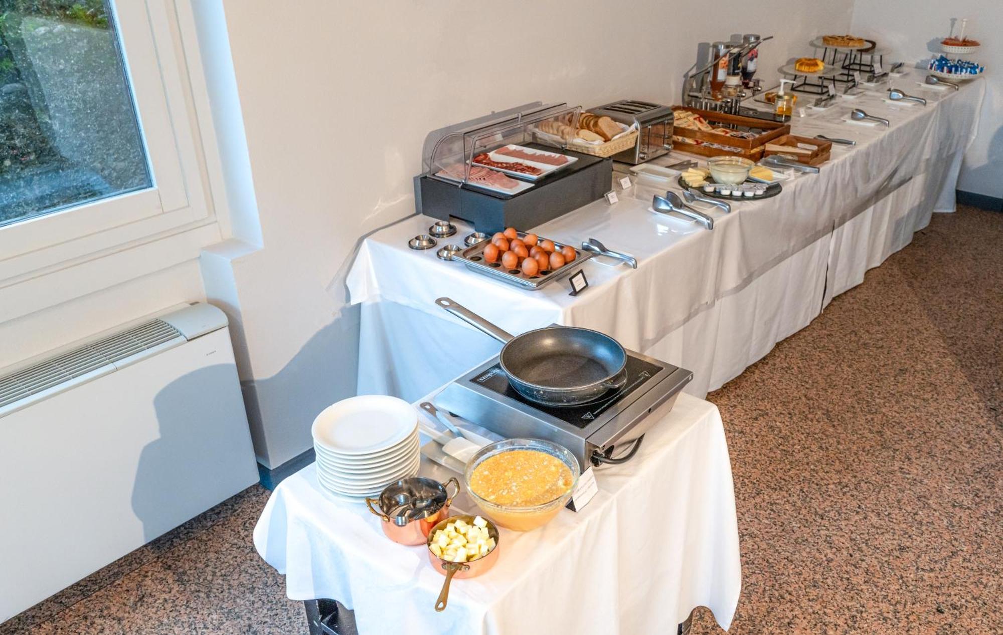 Albergo Silvio Bellagio Bagian luar foto