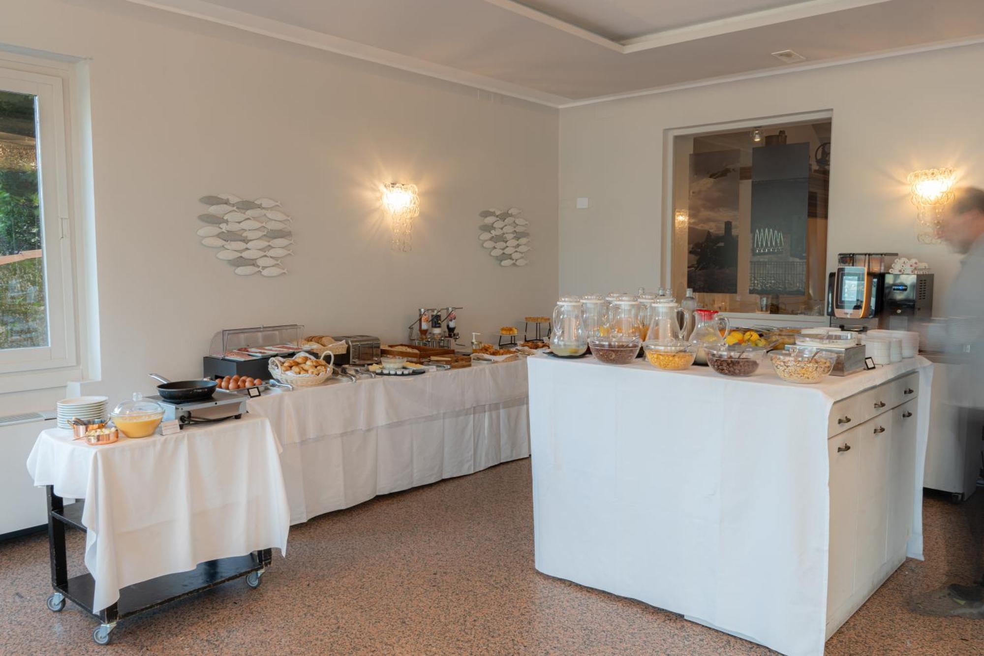 Albergo Silvio Bellagio Bagian luar foto
