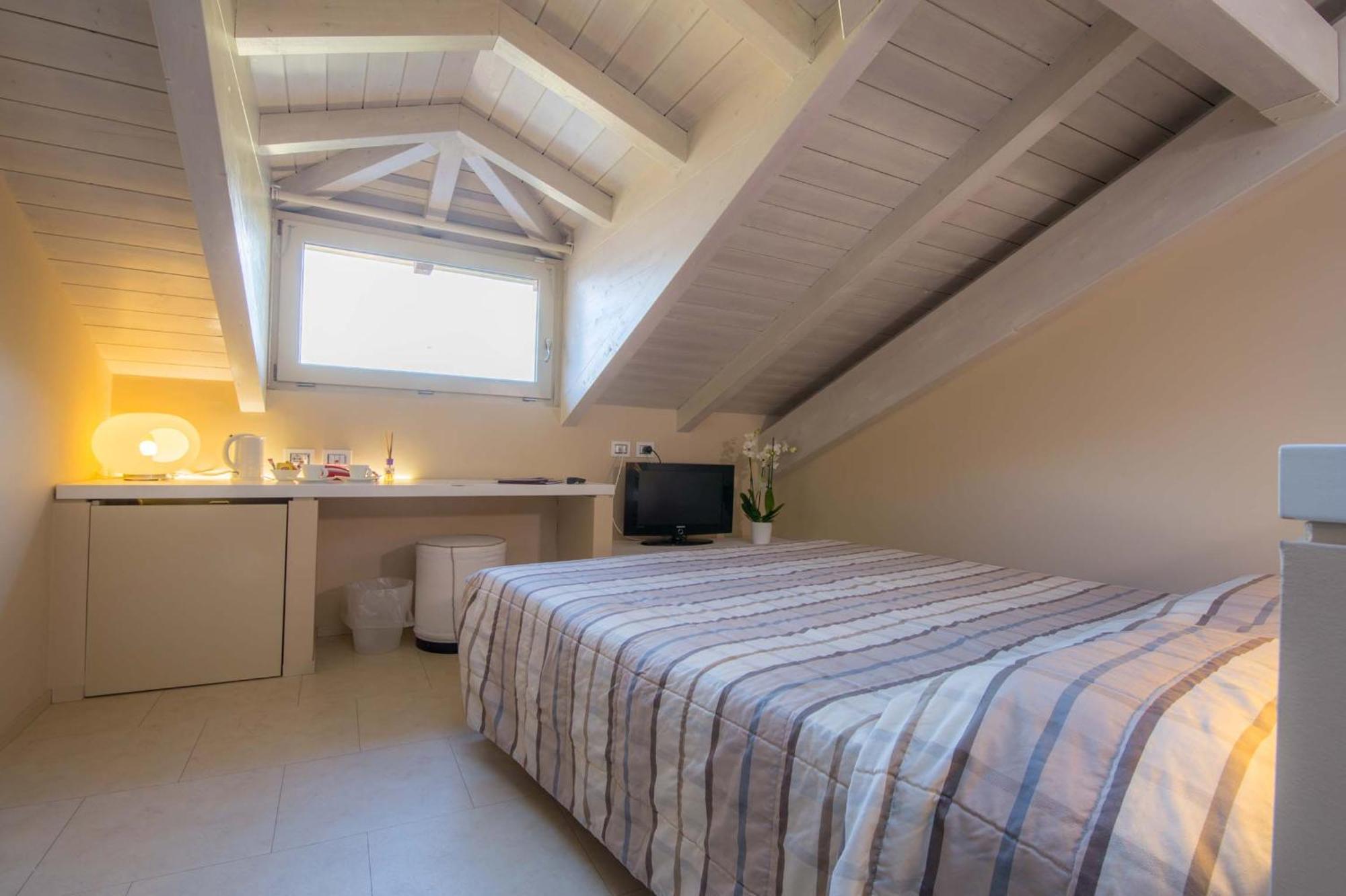 Albergo Silvio Bellagio Bagian luar foto