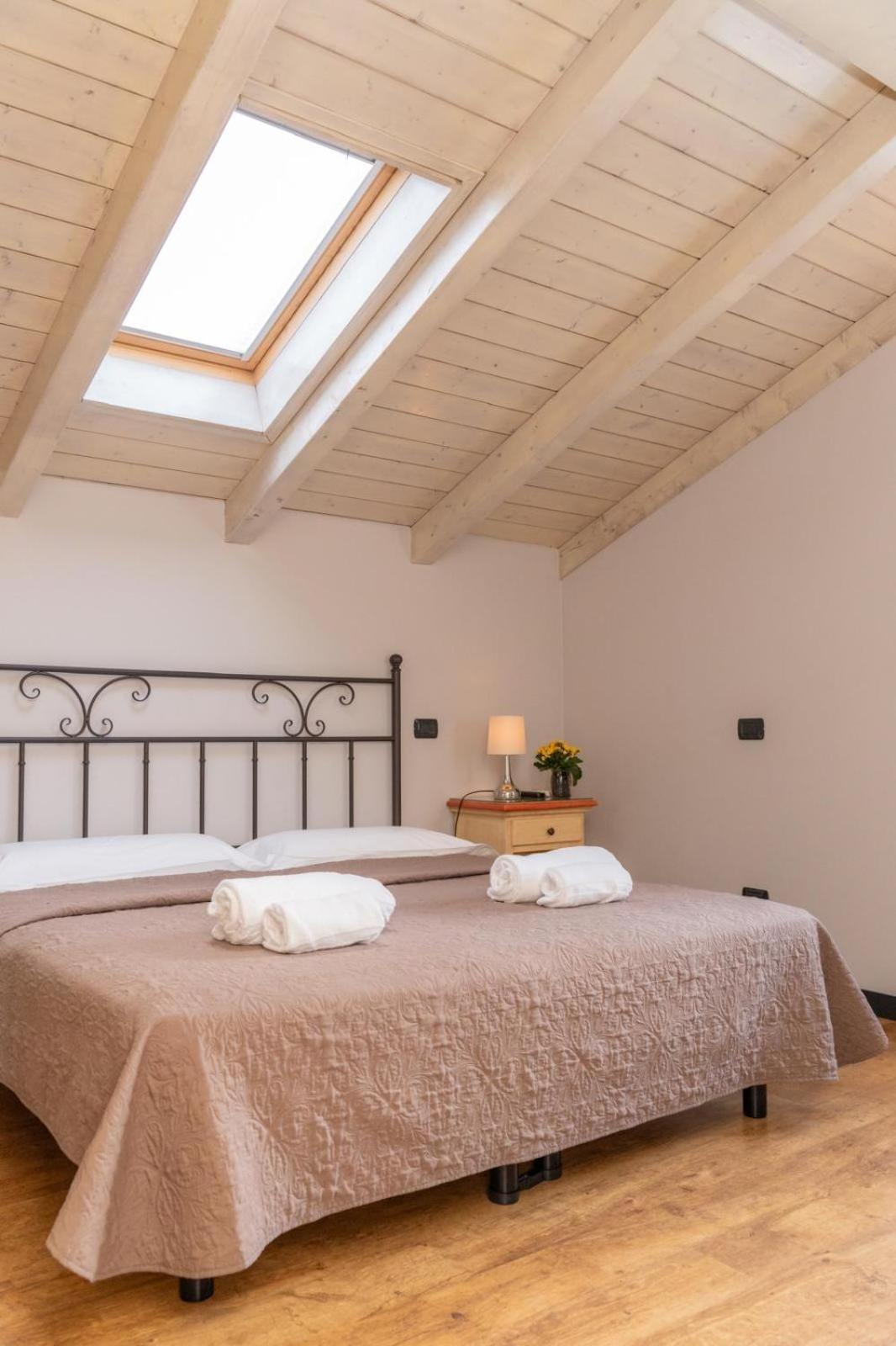 Albergo Silvio Bellagio Bagian luar foto